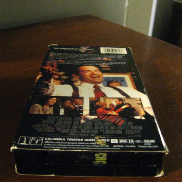 🌈 Philadelphia 1993 Movie VHS Video - Picture 7 of 10